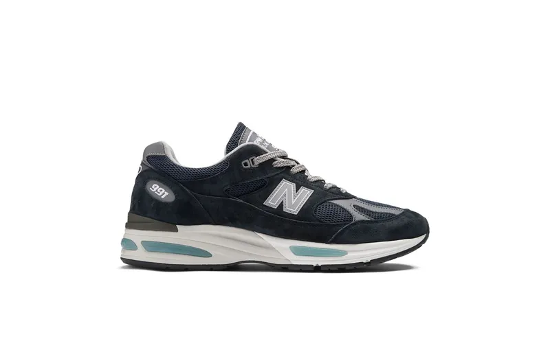 New Balance 991v2 “Dark Navy” (U991NV2)