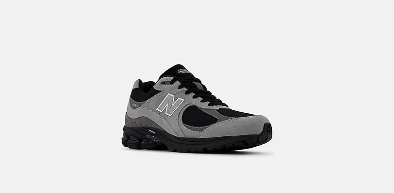 New Balance 2002R “Grey/Black/Silver Metallic” (U2002RM)