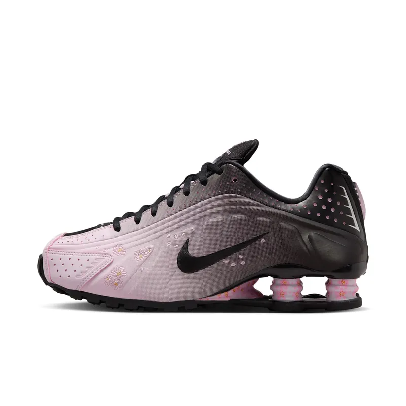 Nike Shox R4 “Sakura” (IB8872-600)
