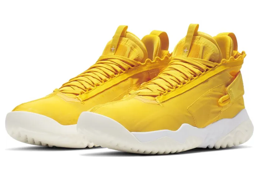 Jordan Proto React University Gold White
