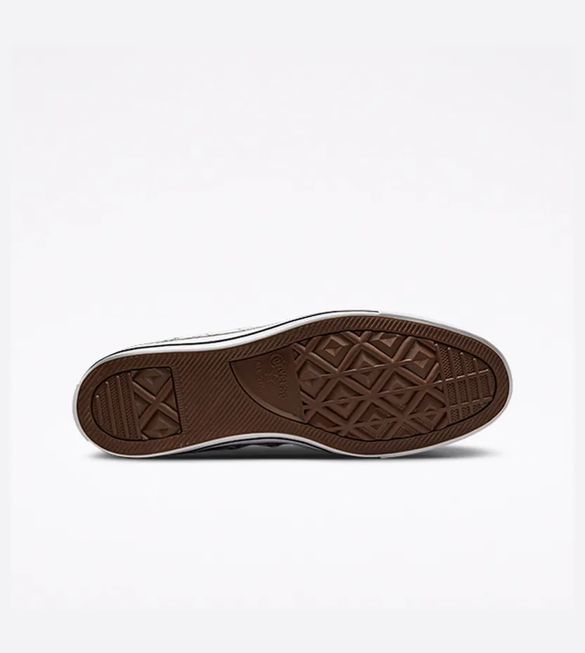 converse-chuck-taylor-all-star A01651C