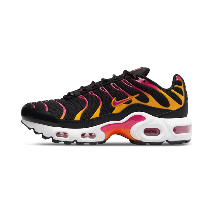 Nike Air Max Plusen “Black / Kumquat / White / Active Pink” (DX9264-001)