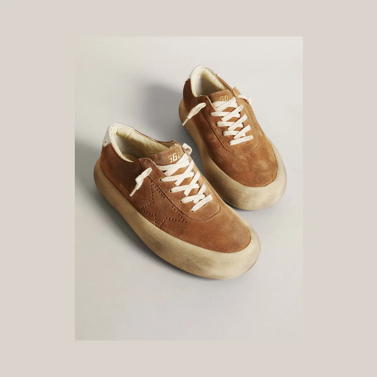 Golden Goose Space-Star In Tobacco-Colored Suede With Perforated Star (GWF00376.F003327.15331) (2)