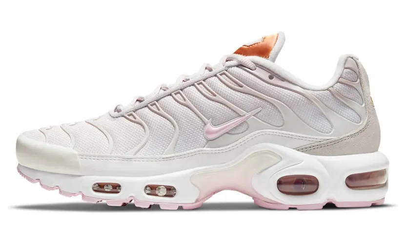 Nike Air Max Plus “Vast Grey / Metallic Copper / Summit White / Pink Foam” (DD6612-001)