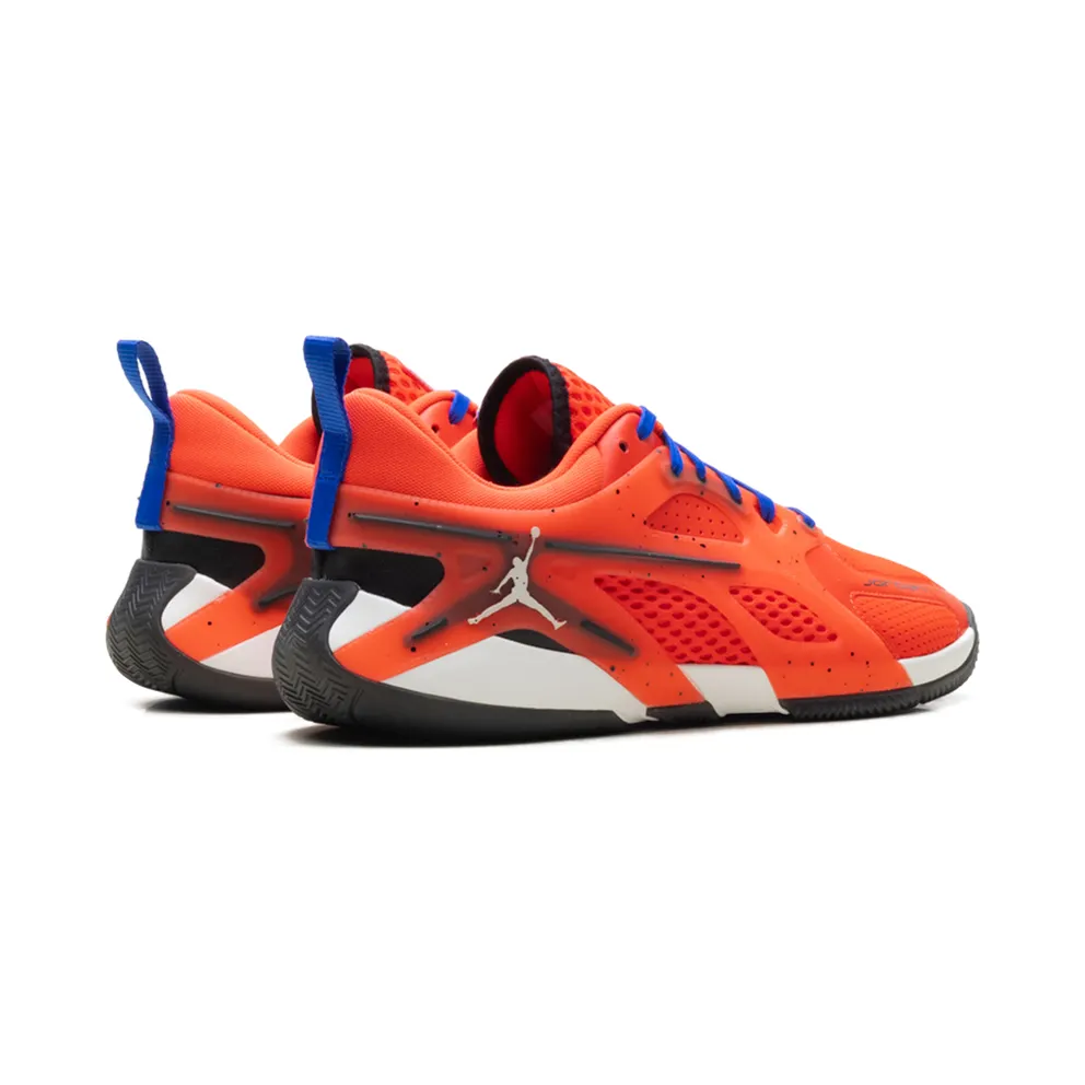 Jordan Heir Series “Bright Crimson” (FQ3858-614)