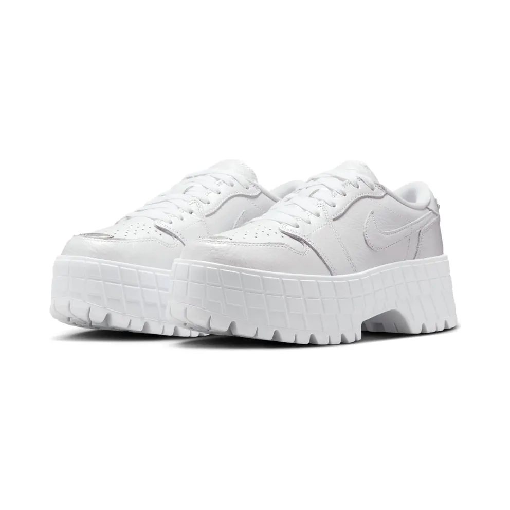 Jordan 1 Brooklyn Low “White Metallic Silver” (HF3184-100)