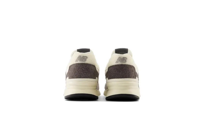 New Balance 997H Light Aluminum Team Away Grey (CM997HRK)