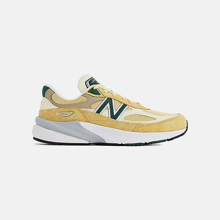 New Balance 990 “Pale Yellow/Forest Green” (U990TE6)