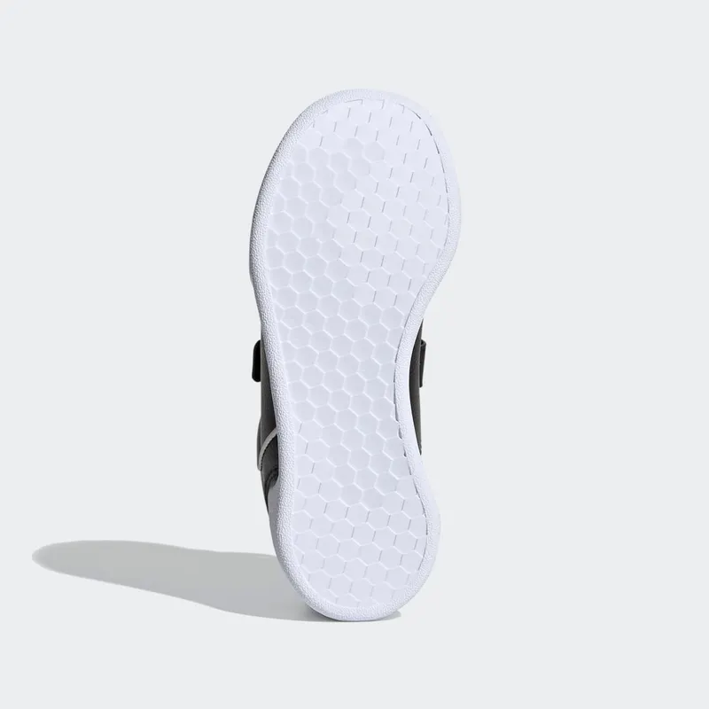 Adidas Roguera Core Black / Core Black / Cloud White (FW3286)