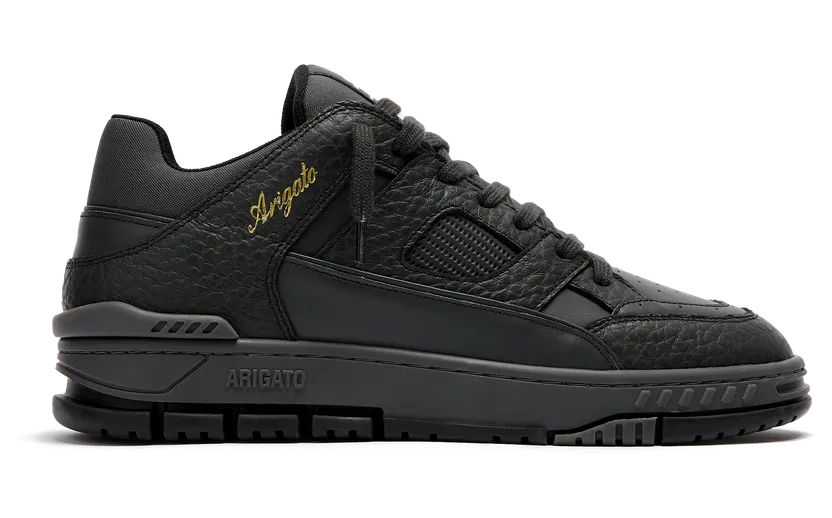 Axel Arigato Area Lo Sneaker “Black,Black” (F1699002)
