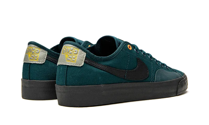 Nike SB Blazer Court “Daan Van Der Linden” (CZ5605-301)