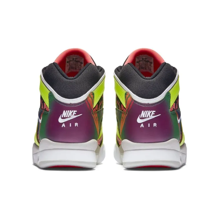 nike-air-tech-challenge 653873-100