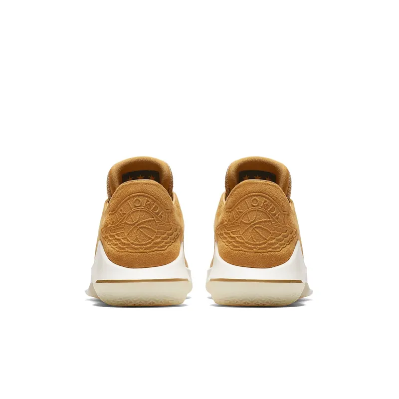 Jordan XXXII Low Golden Harvest (AA1257-700)
