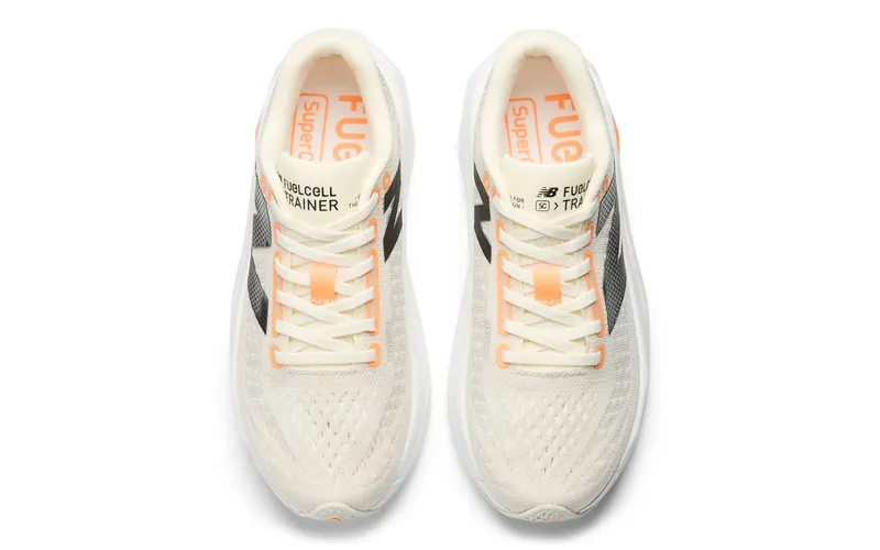 New Balance FuelCell SuperComp Trainer v3 “Hot Mango” (MRCXCA4)