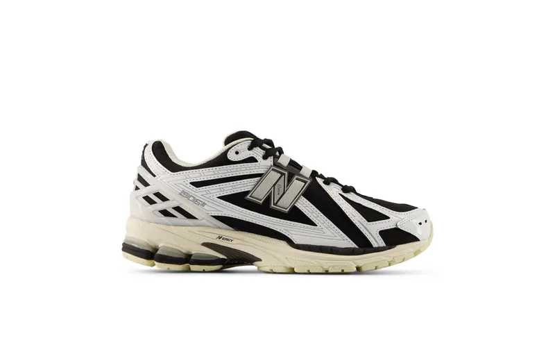 New Balance 1906 “Black / White” (U1906RCI)