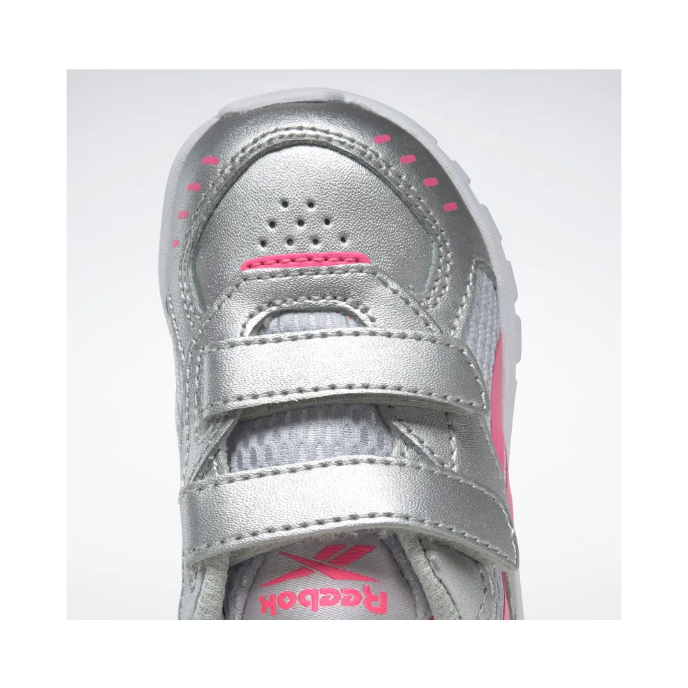 Reebok XT Sprinter Shoes Silver Metallic / Solar Pink / White