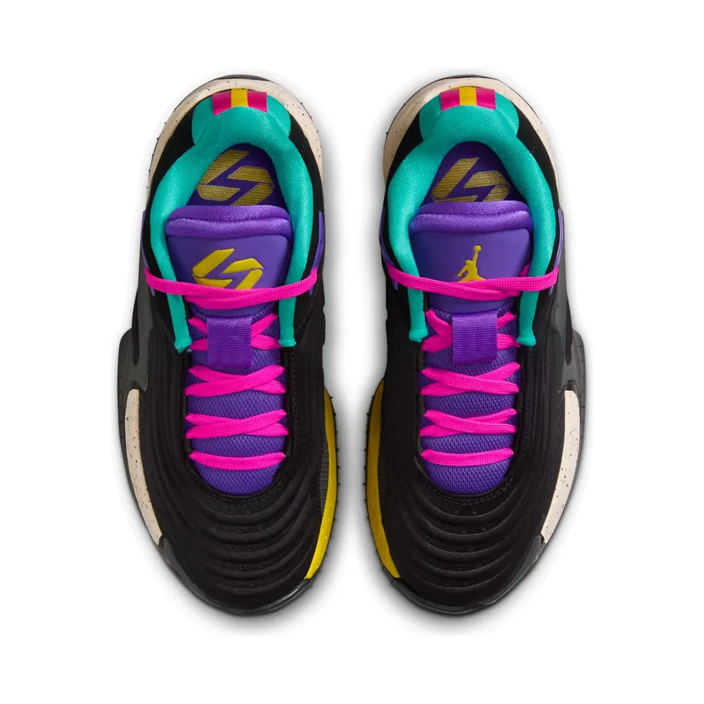 Jordan Luka 3 GS “Black Hyper Jade Pink” (FQ8185-002)
