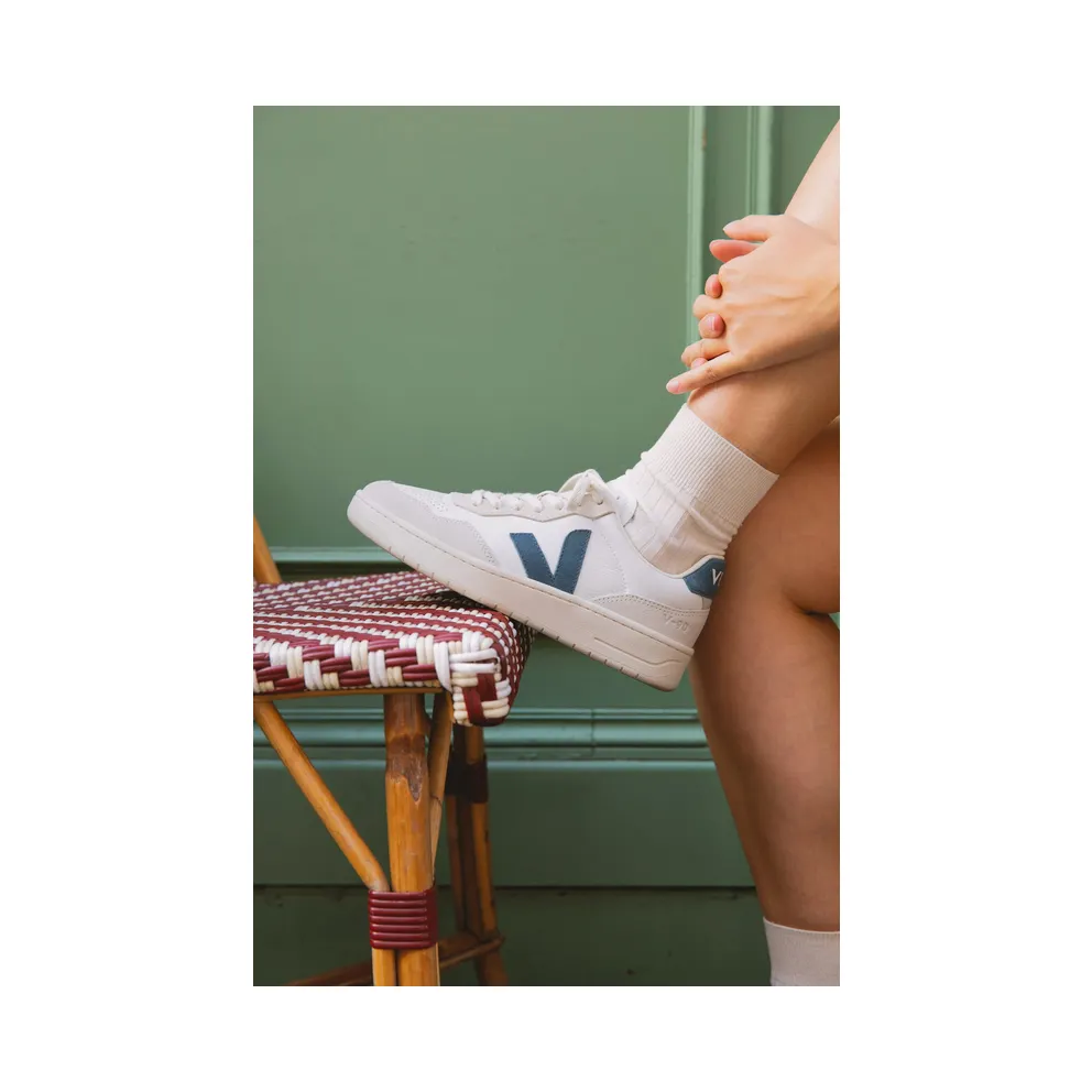 Veja V-90 LEATHER WHITE CALIFORNIA (VD2003845A)