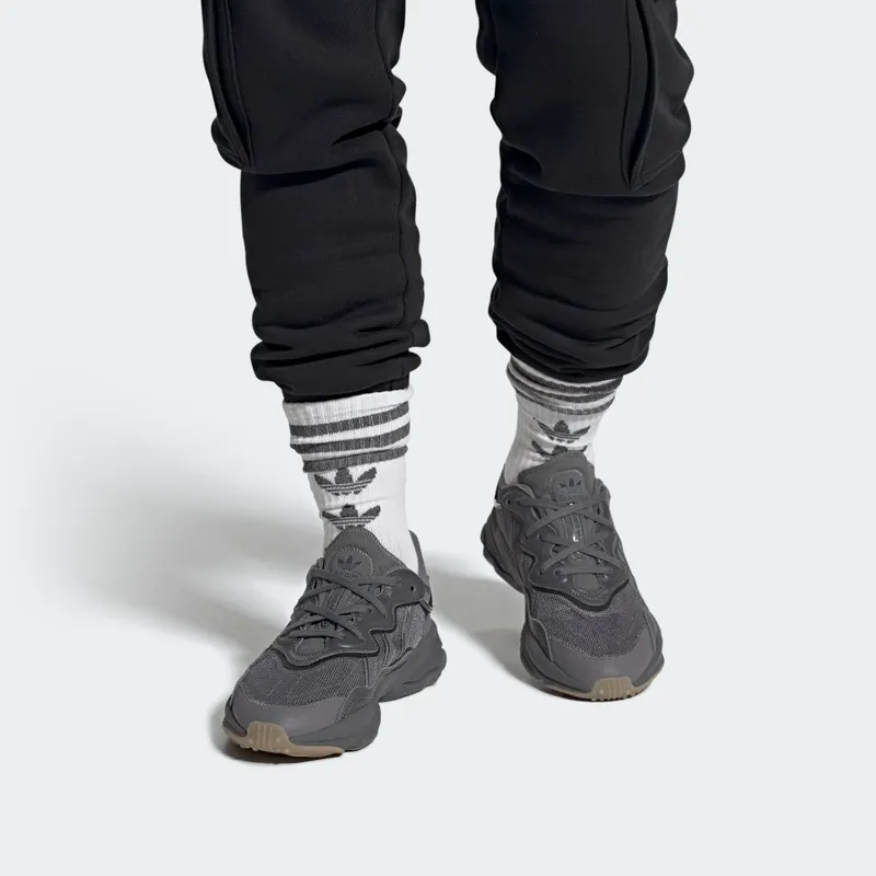 Adidas OZWEEGO Grey Five / Grey Four / Core Black (GX1832)