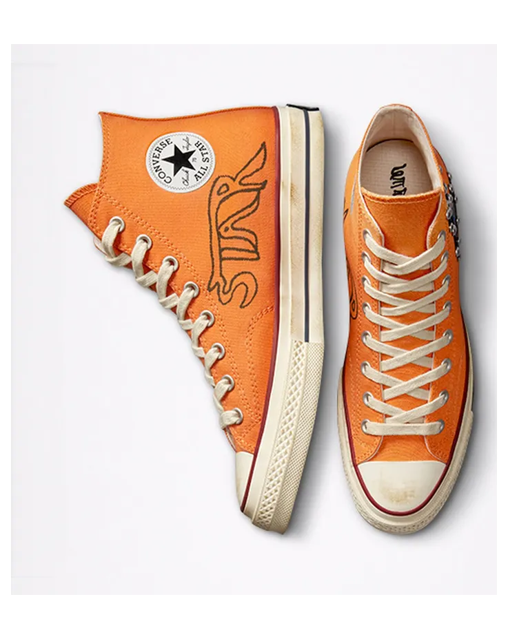 converse-chuck-taylor-all-star A01762C