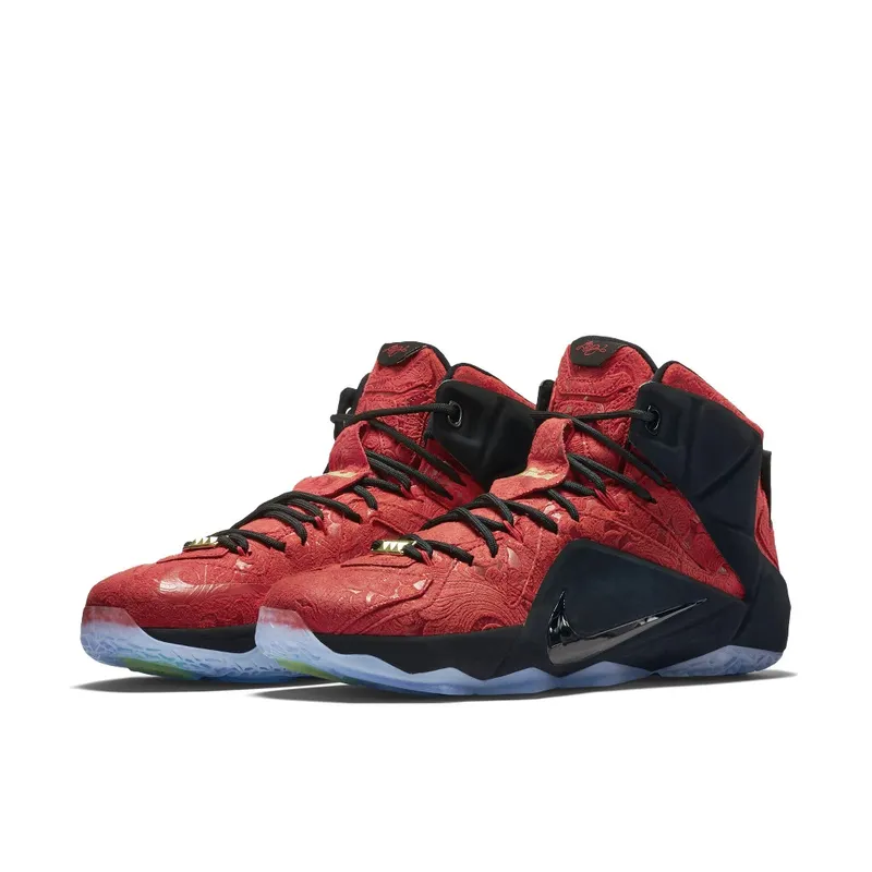 Nike LeBron 12 EXT King’s Cloak University Red/University Red-Black-Metallic Gold (748861-600)