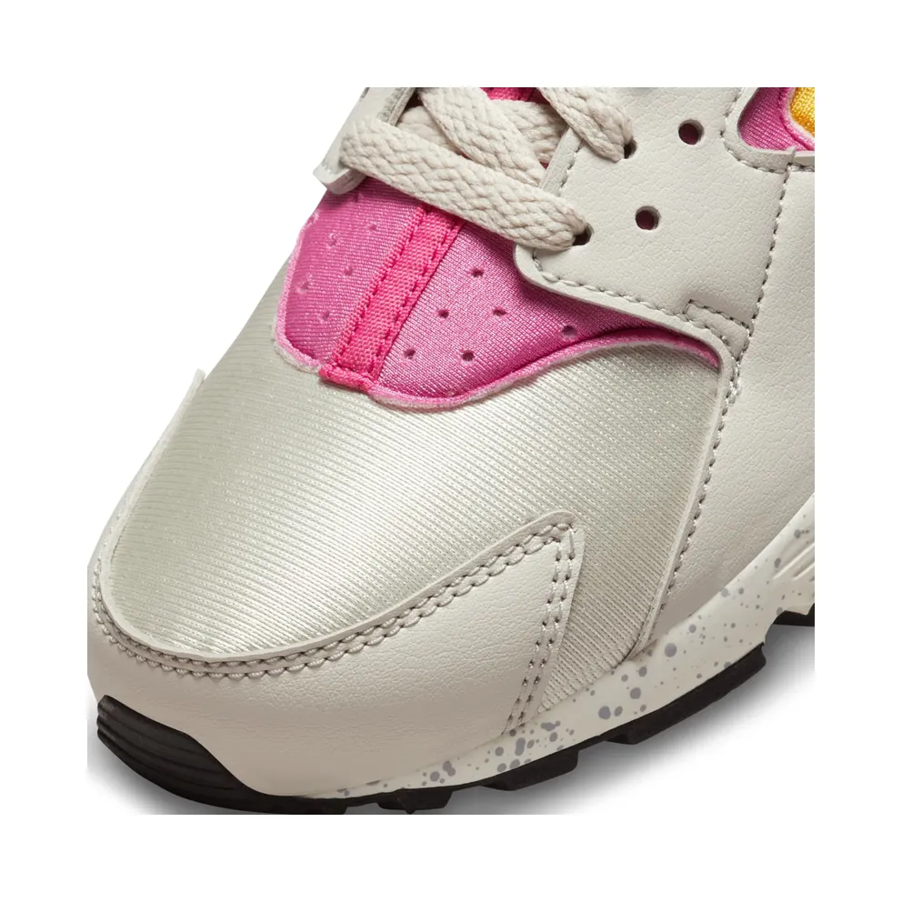 Grade School Nike Huarache Run “LIGHT PONE PINK” (654275-043)