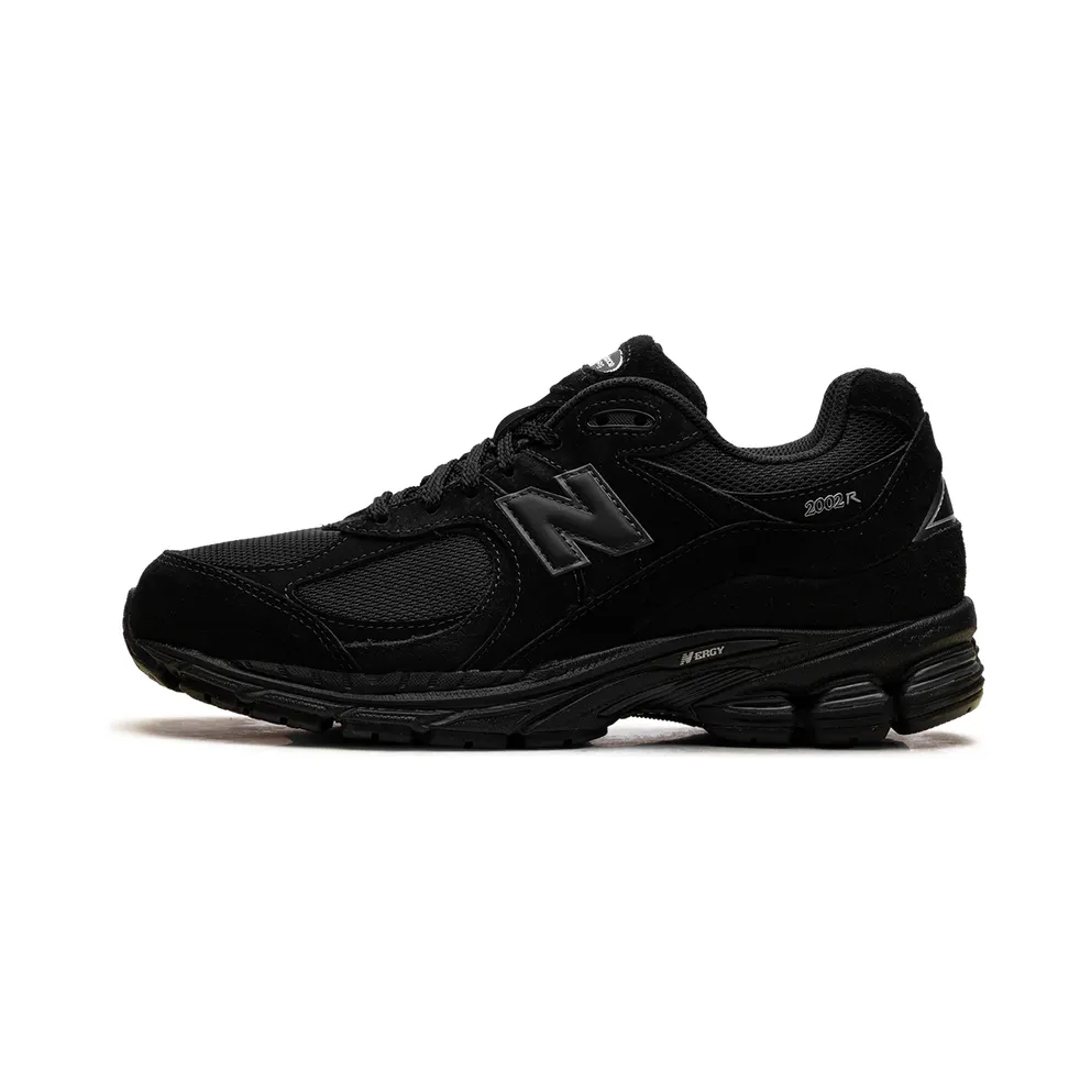 New Balance 2002R “Black Metallic” (U200278J)
