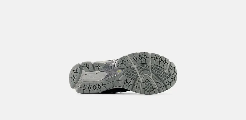 New Balance 1906 “Grey Peach” (U19064S0)