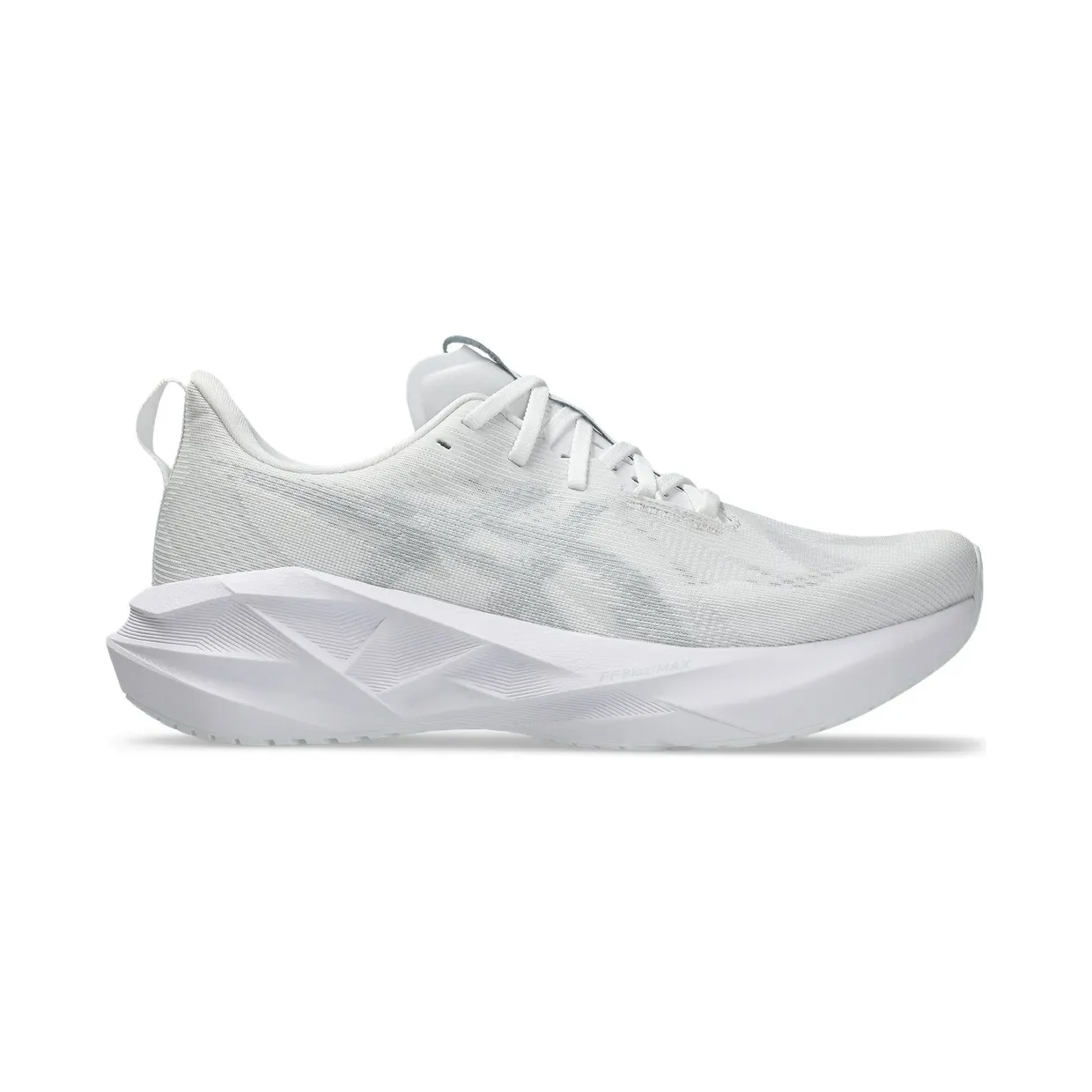 asics-novablast 1011B974-100