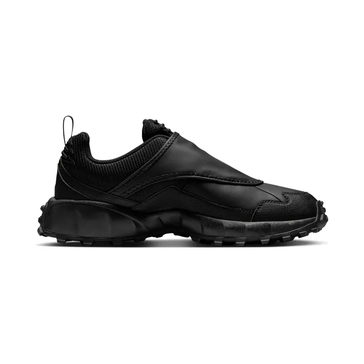 nike-acg HM7133-002