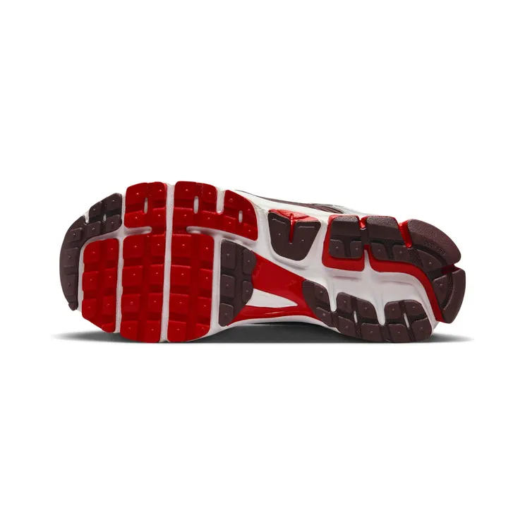 nike-vomero FN7778-600