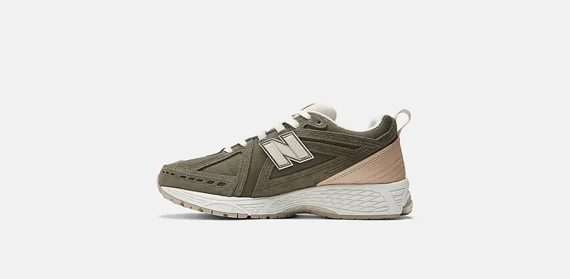 New Balance 1906F “Dark Moss” (M1906FC)