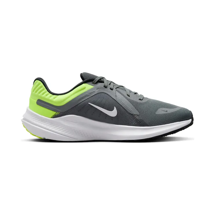 nike-quest-5 DD0204-010