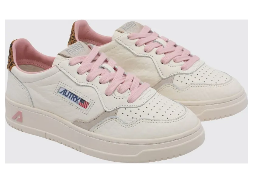 Autry Medalist Low Bicolor Leather Sneakers with Perforated Toe White (AULWNZ01)