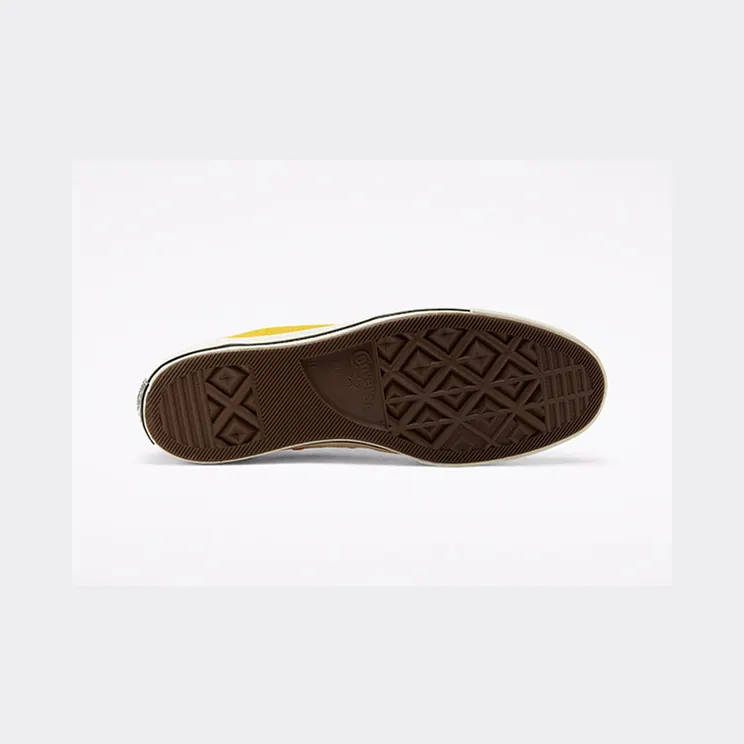 converse-chuck-taylor-all-star 166825C