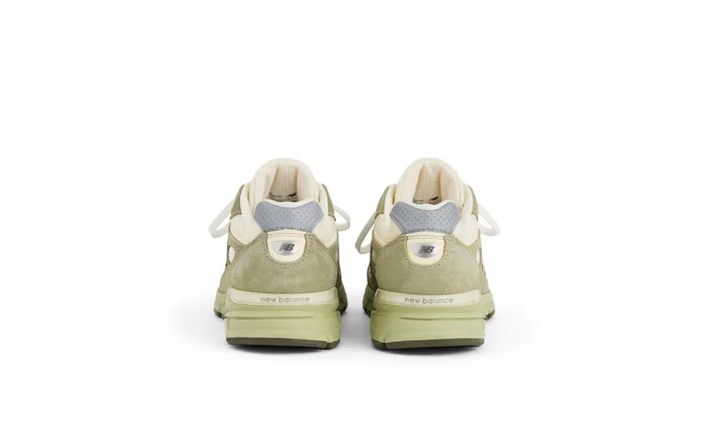 New Balance 990v4 “MiUSA Olive Leaf” (U9901MX)
