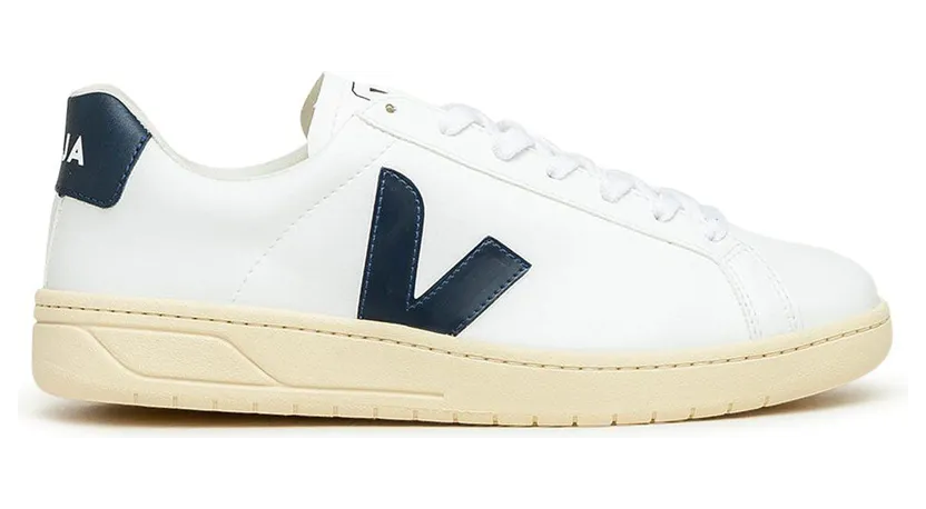 veja-sneaker UC072641B