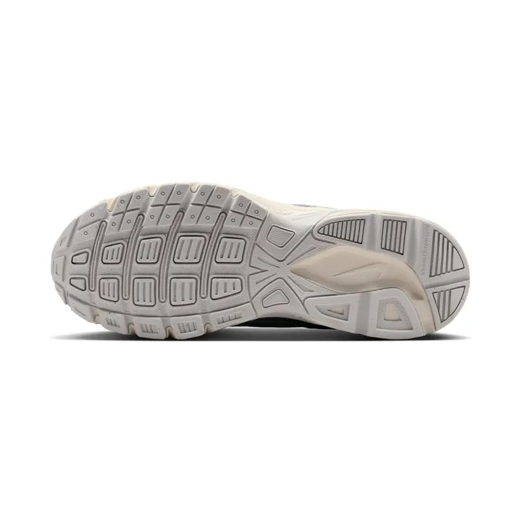 nike-initiator IB4483-078