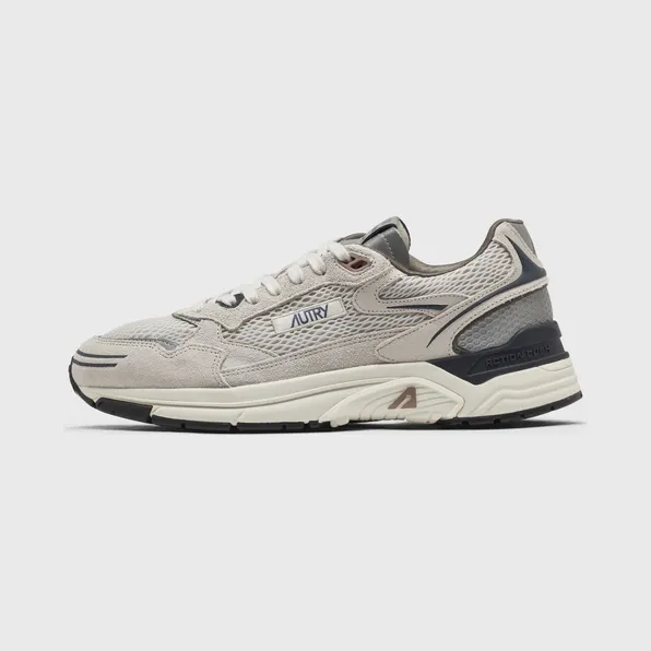 Autry Action Shoes HYPERWAY LOW Beige