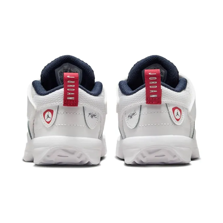 air-jordan-max-aura FQ8296-100
