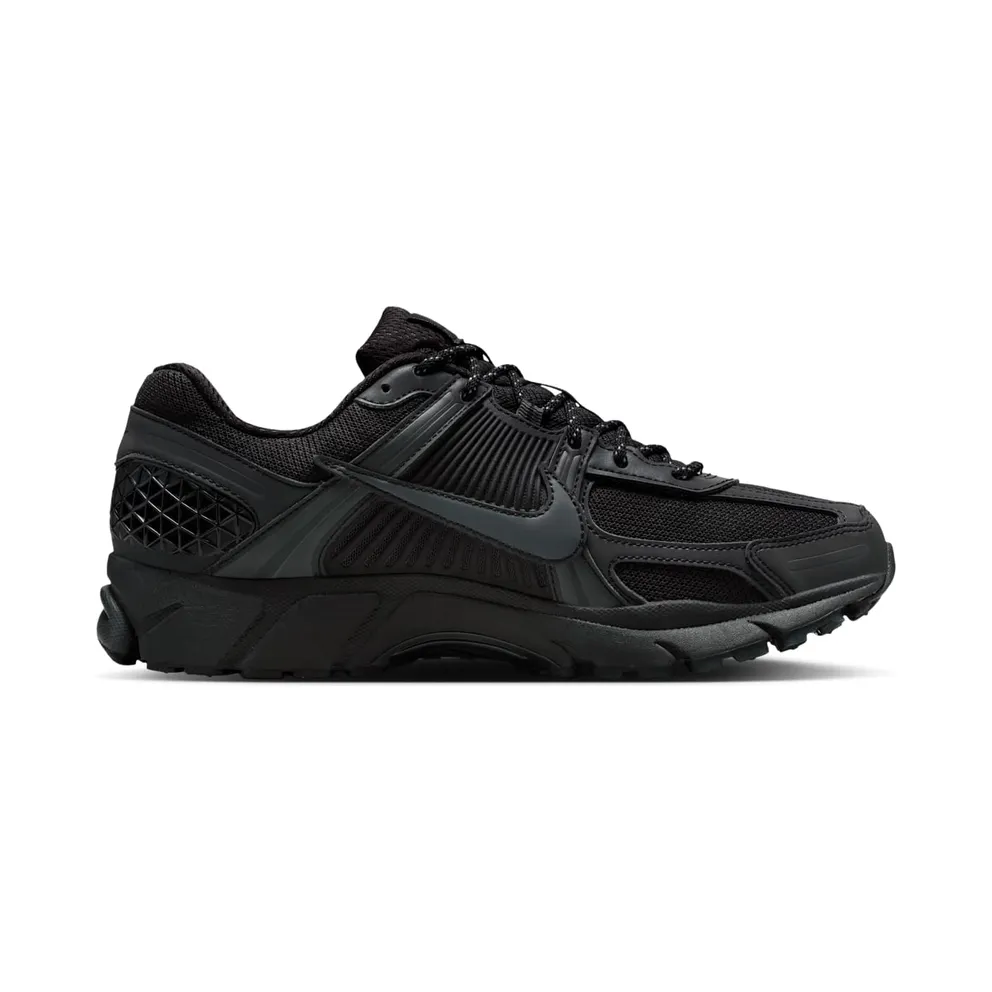 Nike Zoom Vomero 5 “Black/Black-Anthracite-Light Lemon” (IM6597-001)