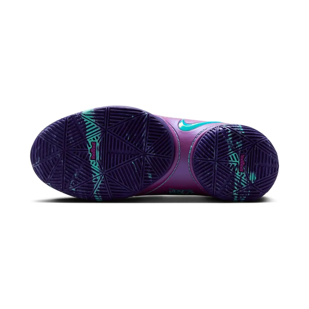 Nike LeBron 22 Frozen Grapes (IF8254-001)
