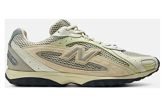 AURALEE x New Balance 204L (U204L7YU)