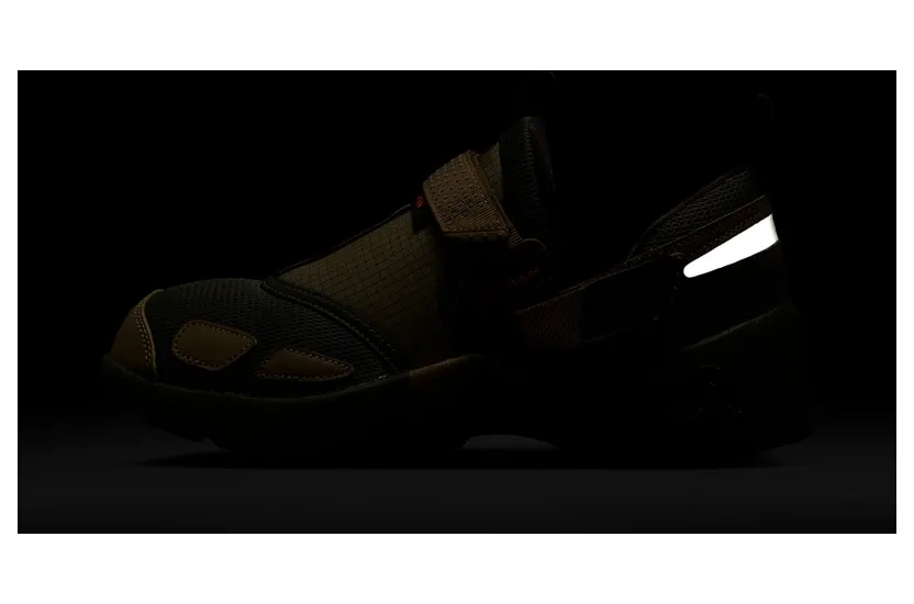 air-jordan-trunner IO4190-300