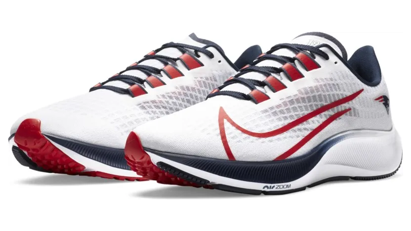 Nike Air Zoom Pegasus 37 New England Patriots