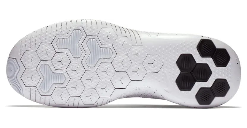 nike-free 942887-100