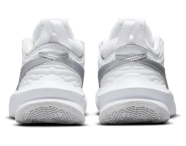 nike-team-hustle CW6735-100