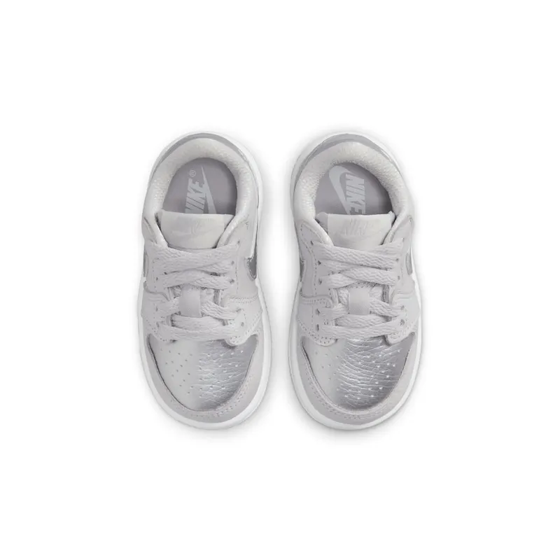 Jordan 1 Low OG TD “Metallic Silver” (FQ5435-002)