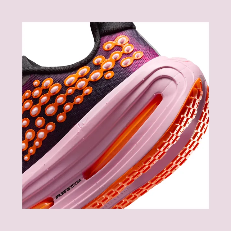 nike-vomero-18 IR2168-003