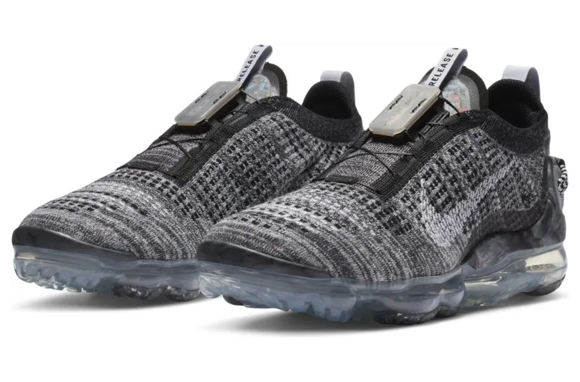 Nike Air VaporMax 2020 Flyknit Schwarz (CT1823-001)